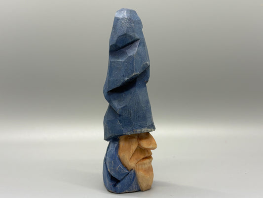 Tall hat gnome wizard