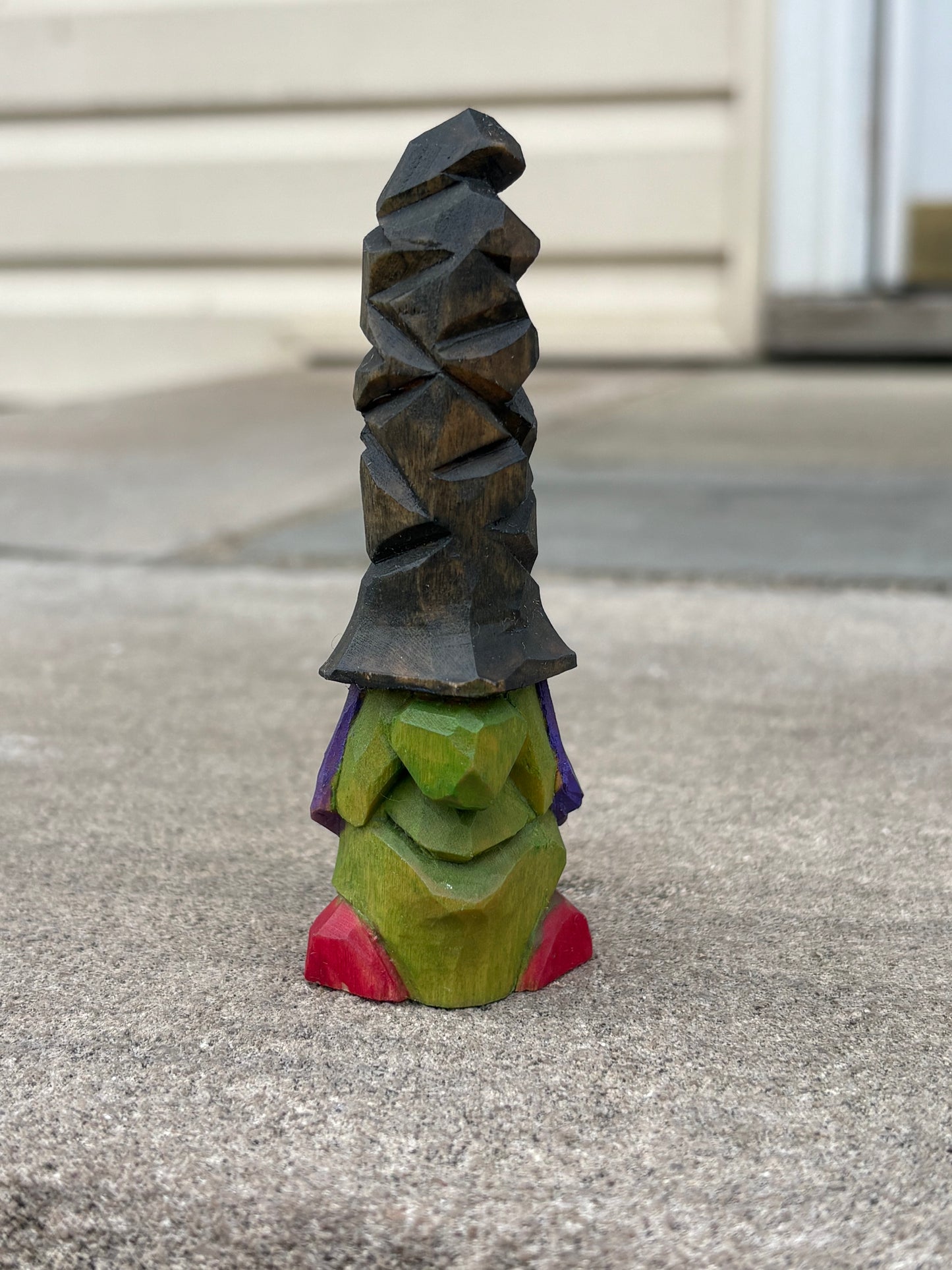 Wicked-themed gnome
