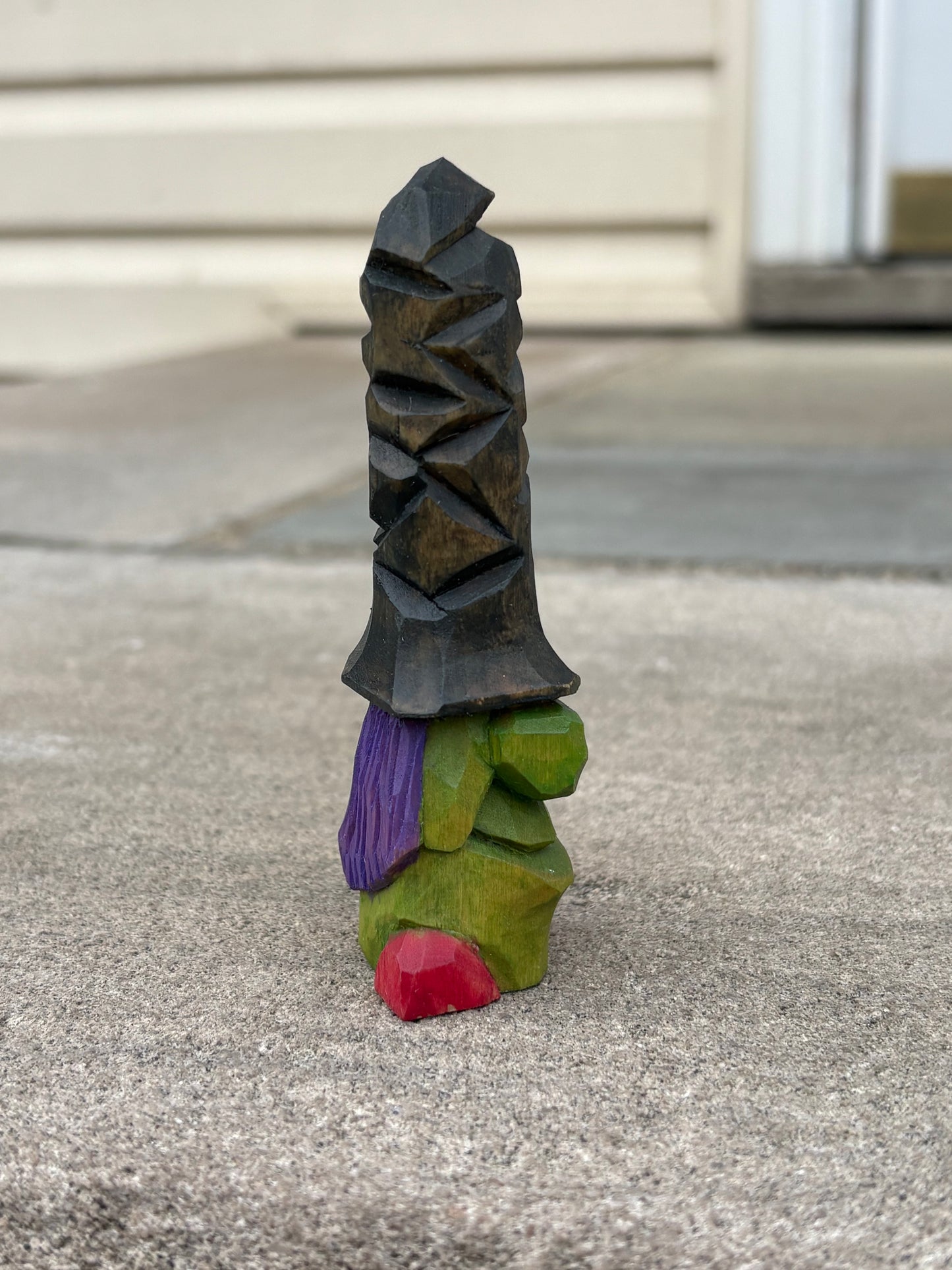 Wicked-themed gnome