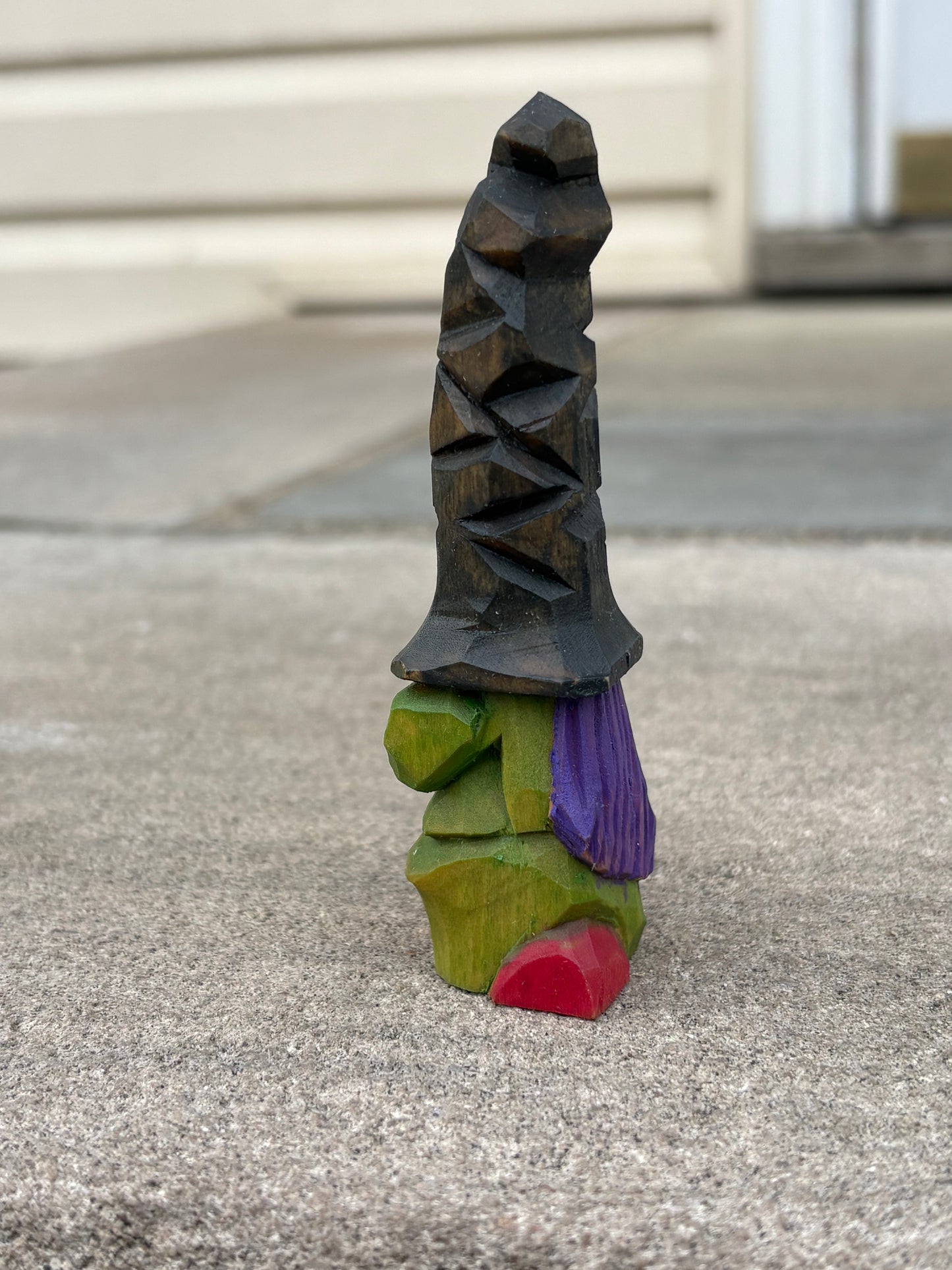 Wicked-themed gnome