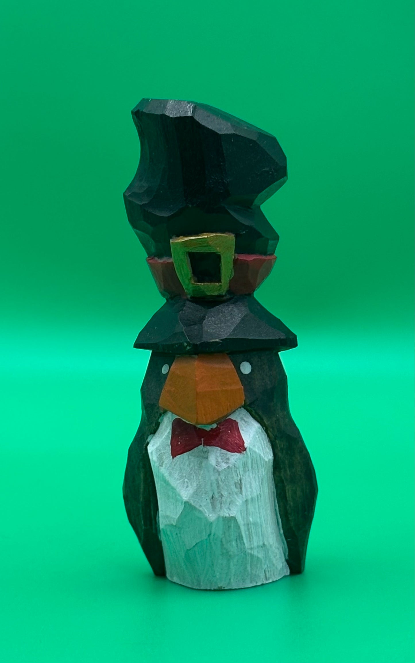 Top hat penguin 4